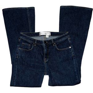 Designer VICTORIA BECKHAM Mid-Rise Flare Denim Jeans in Medium Wash Size…